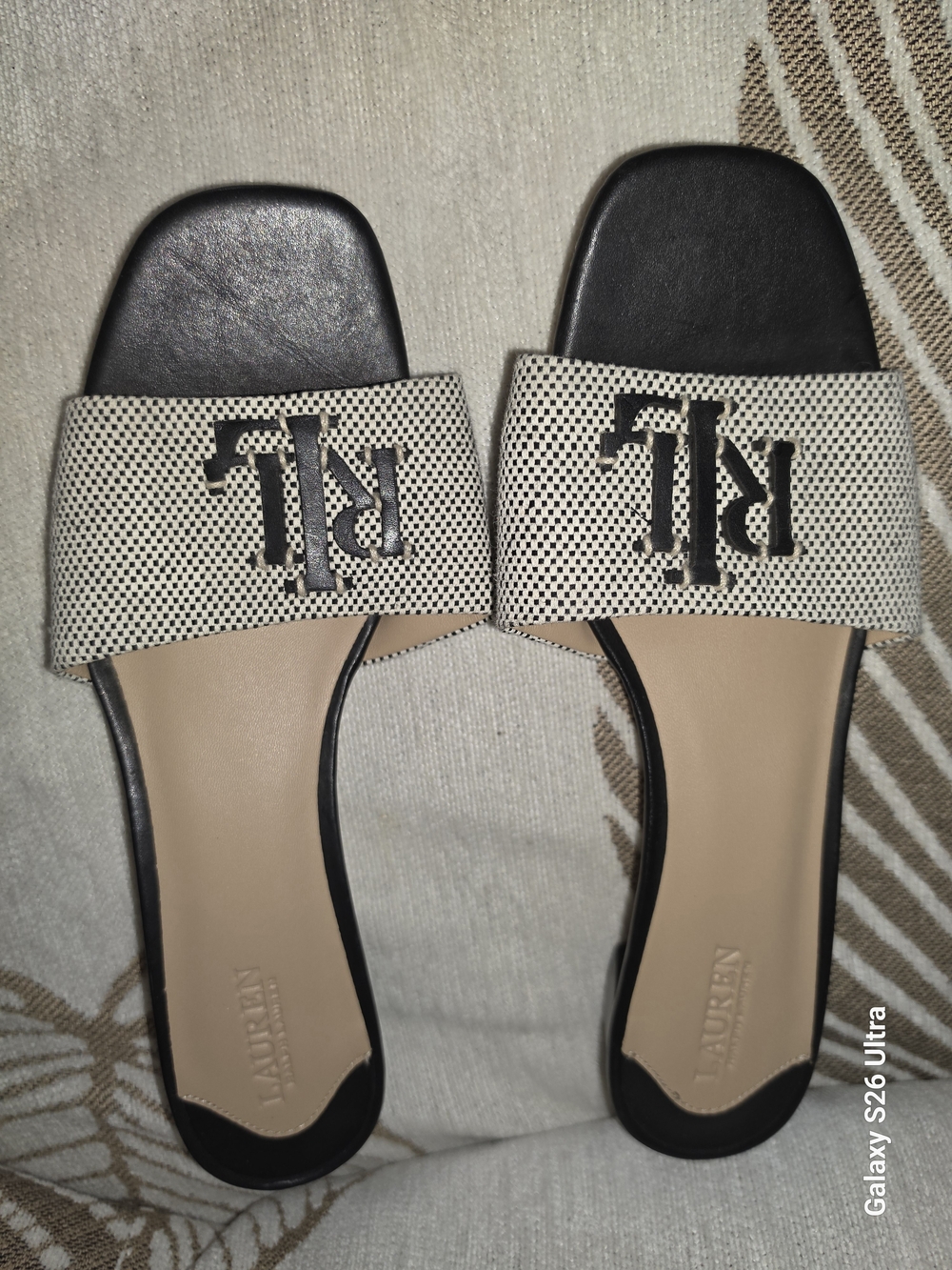Lauren Ralph Lauren Black & Beige Logo Slide Sandals